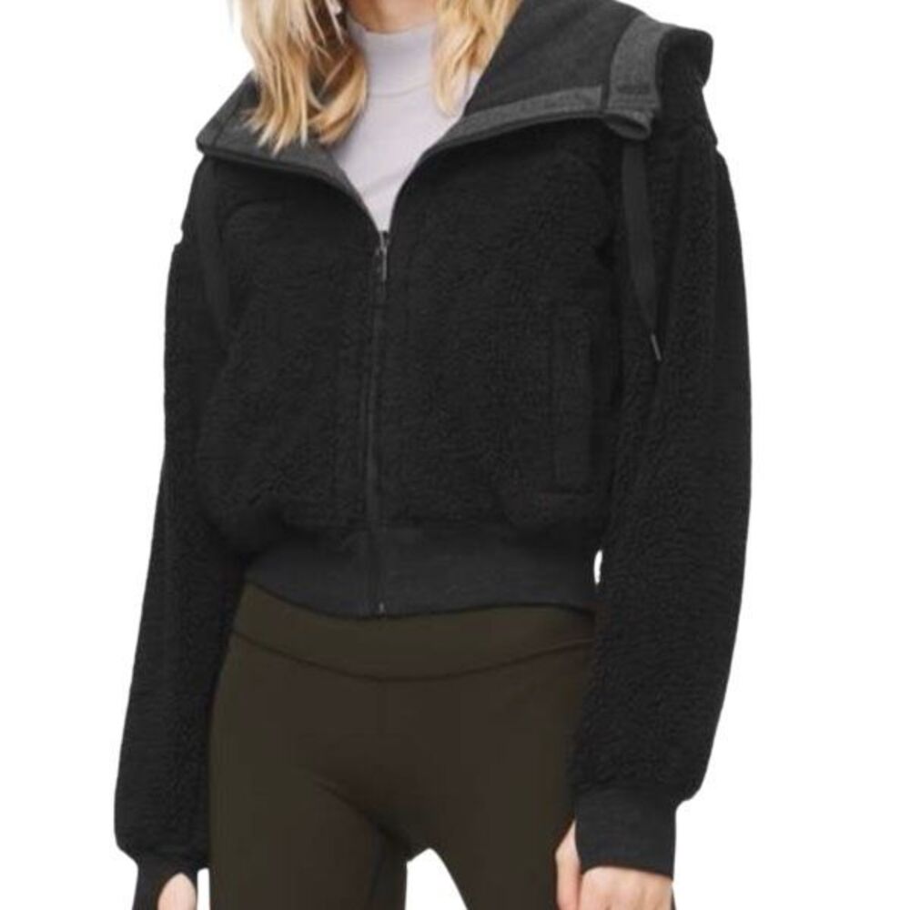 Lululemon Short Sweet and Sherpa Jacket XL